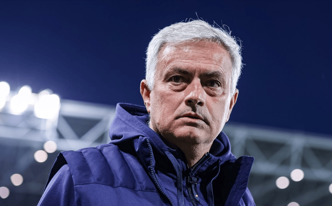 转折点波尔图止住颓势,欧冠转会期攻防权衡,球迷炸锅,纪律约束更严格 转折点波尔图止住颓势,欧冠转会期攻防权衡,球迷炸锅,纪律约束更严格